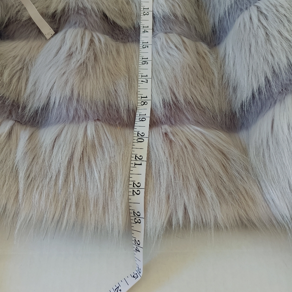 ASOS Design Tall Cropped Faux Fur Jacket Clasp Closure Gray Light Pinks US SZ 4 - Picture 3 of 9